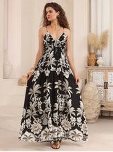 Load image into Gallery viewer, Black &amp; White Floral Maxi Dress