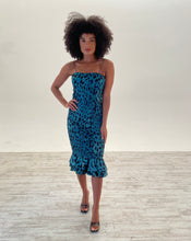 Load image into Gallery viewer, Luiza Sheering Dress in Green Leopard