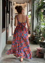 Load image into Gallery viewer, Lyon Red Floral Back-Bow Cotton Maxi Dress