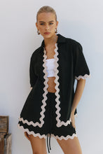 Load image into Gallery viewer, Harry Shorts in Black