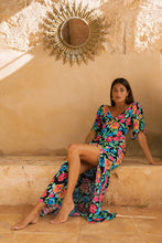 Load image into Gallery viewer, Ivorie Dress in Vintage Floral