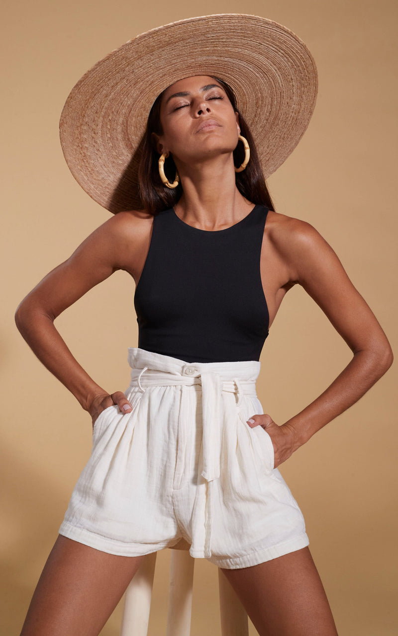 Nessie Shorts in Cream