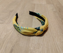 Load image into Gallery viewer, Headband in Lemon Floral