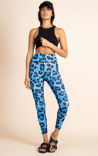 Load image into Gallery viewer, Izumi Leggings in Blue Leopard