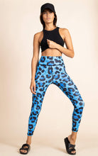Load image into Gallery viewer, Izumi Leggings in Blue Leopard