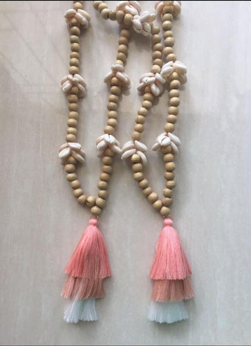 Wood & Shell Necklace in Pink Tassel