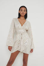 Load image into Gallery viewer, Tori Balloon Sleeve Sequin Dress in Champagne