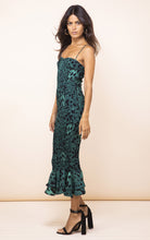 Load image into Gallery viewer, Luiza Sheering Dress in Green Leopard